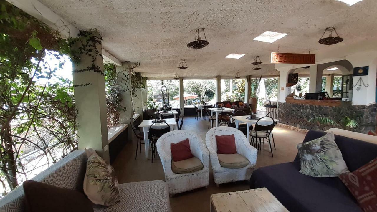 Gately Inn Entebbe Dış mekan fotoğraf
