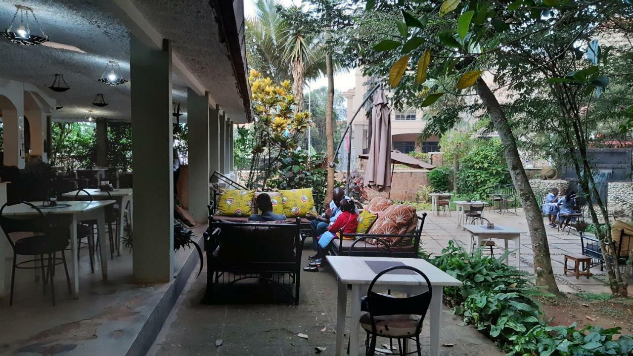Gately Inn Entebbe Dış mekan fotoğraf