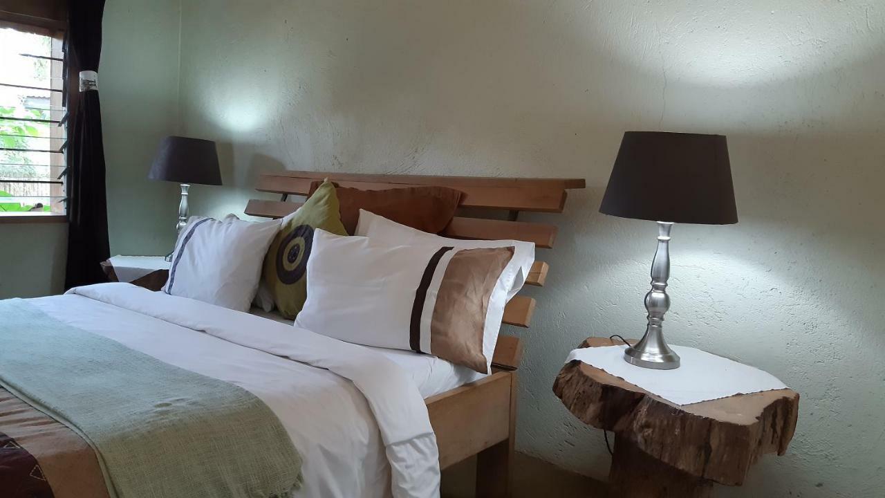 Gately Inn Entebbe Dış mekan fotoğraf